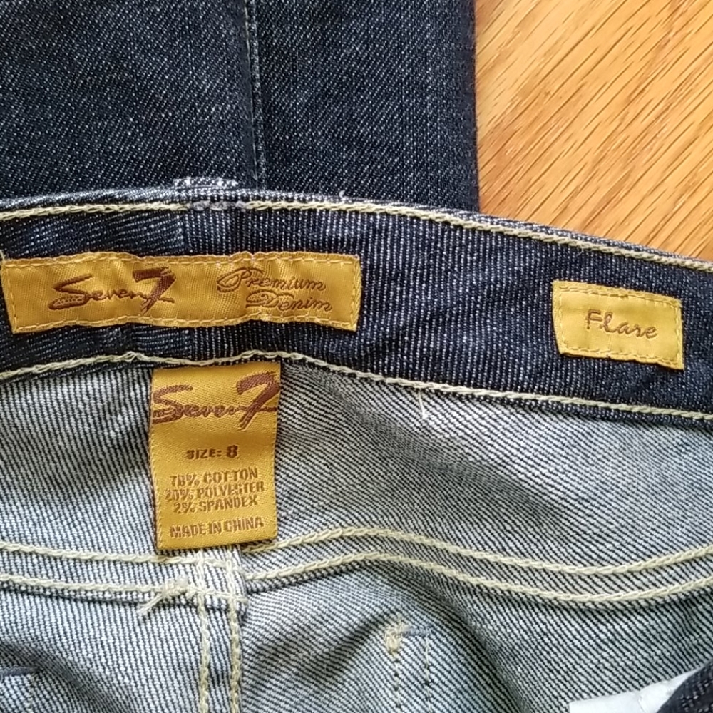 Seven7 Jeans - Picture 3 of 3